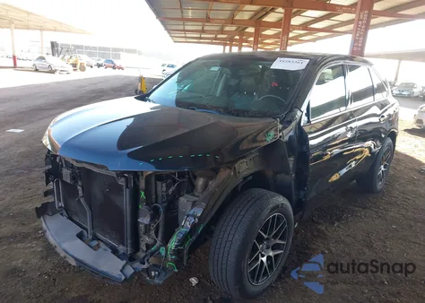 2017 Acura Mdx z USA, uszkodzony, nr VIN 5FRYD3H30HB011888